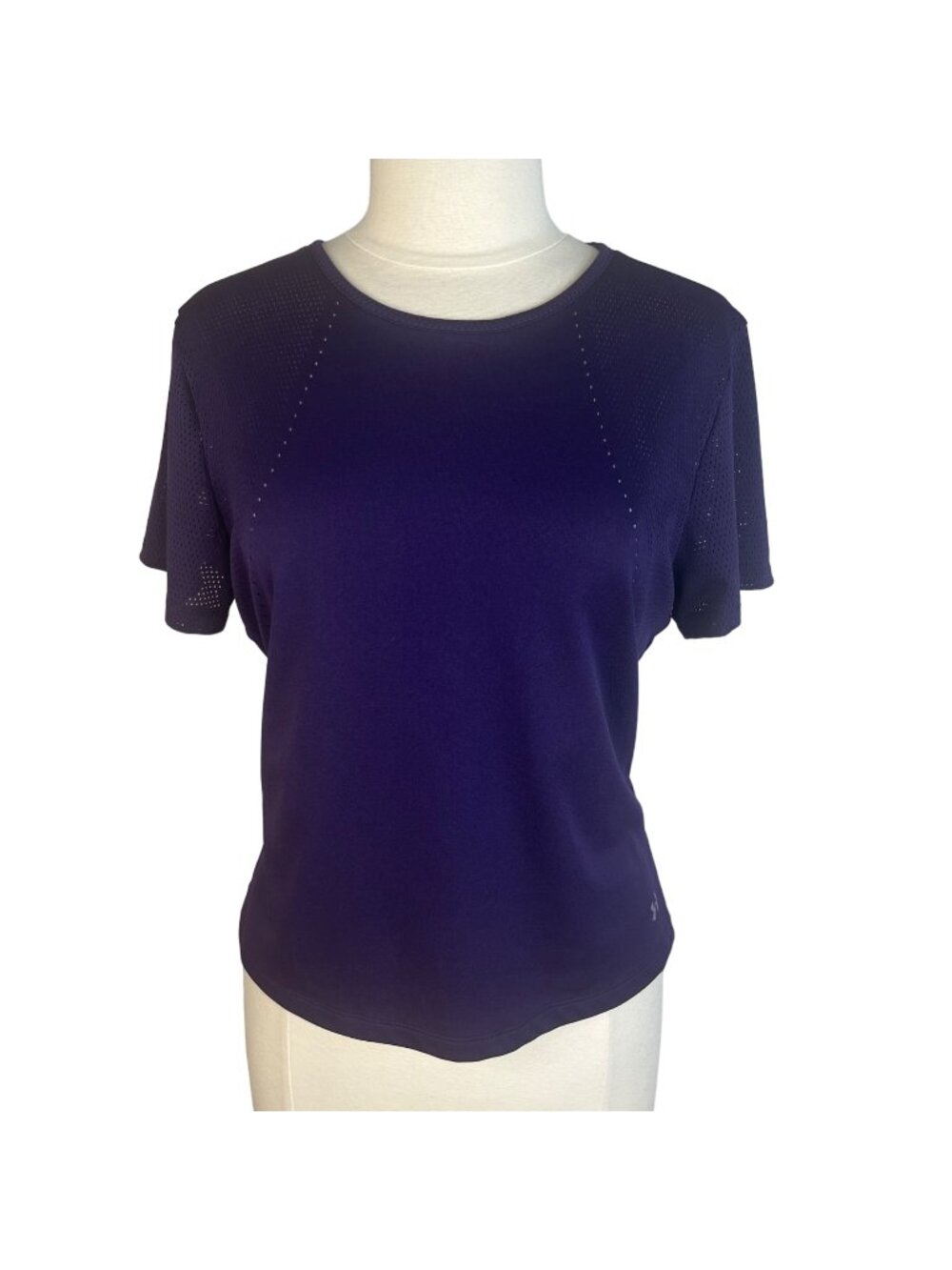 Under Armour Activewear Shirt Tshirt XL Purple Ventilated Fitted Workout